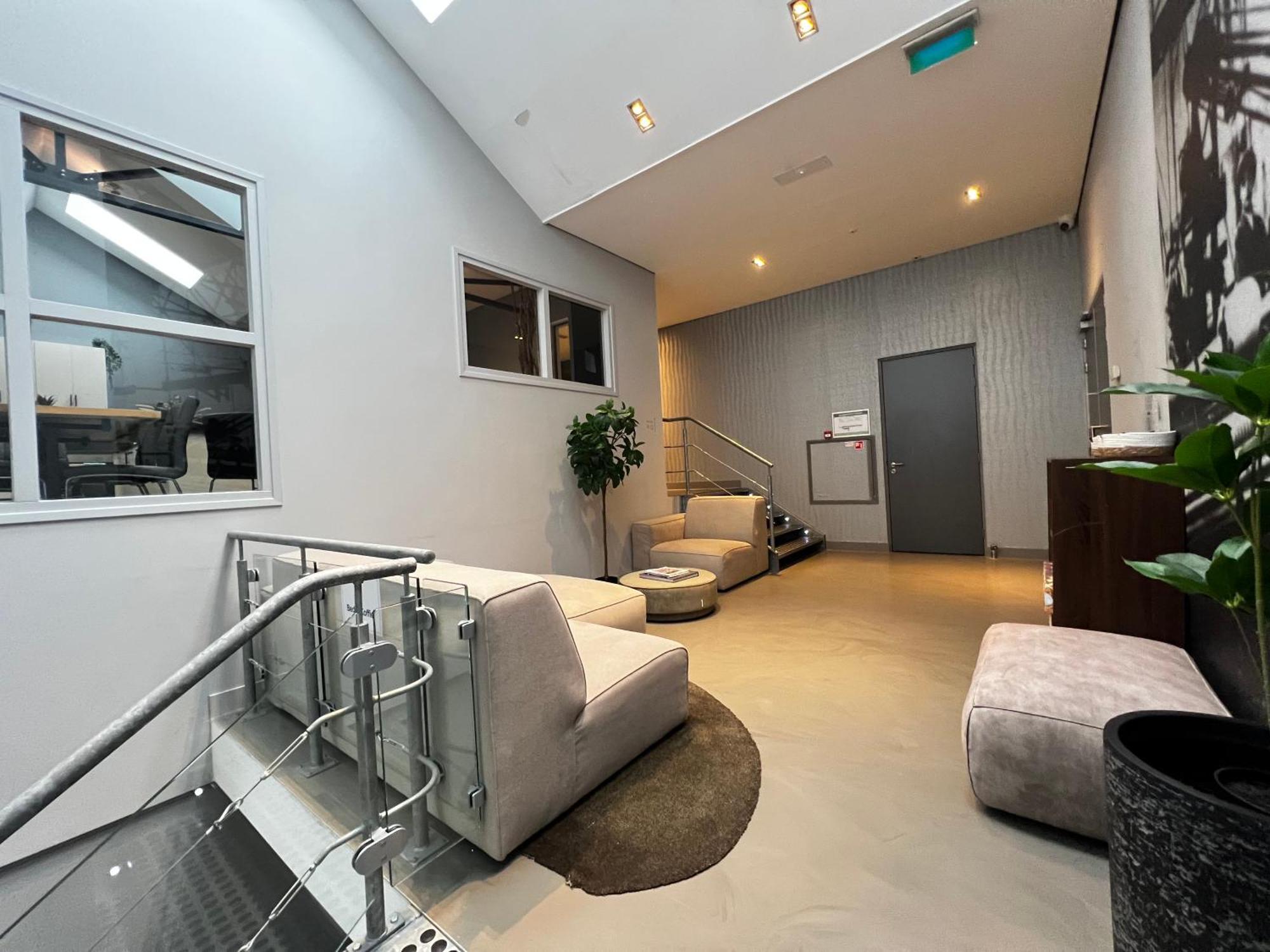 Suite With Wellness Nextdoor And Kitchen Access Oss Exterior foto