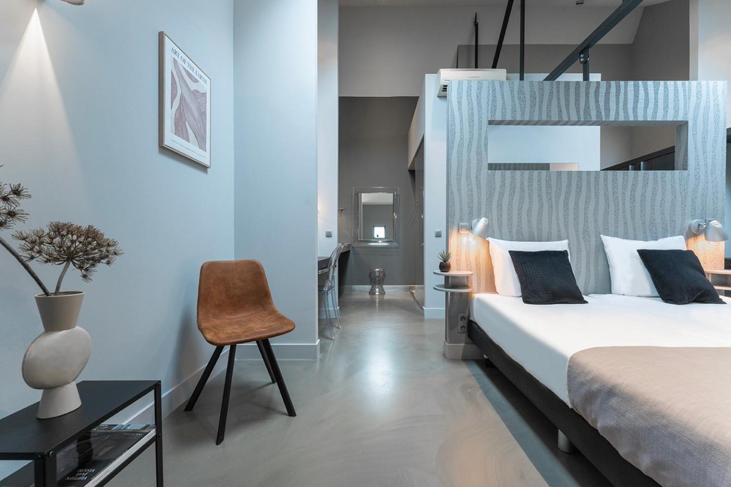 Suite With Wellness Nextdoor And Kitchen Access Oss Exterior foto